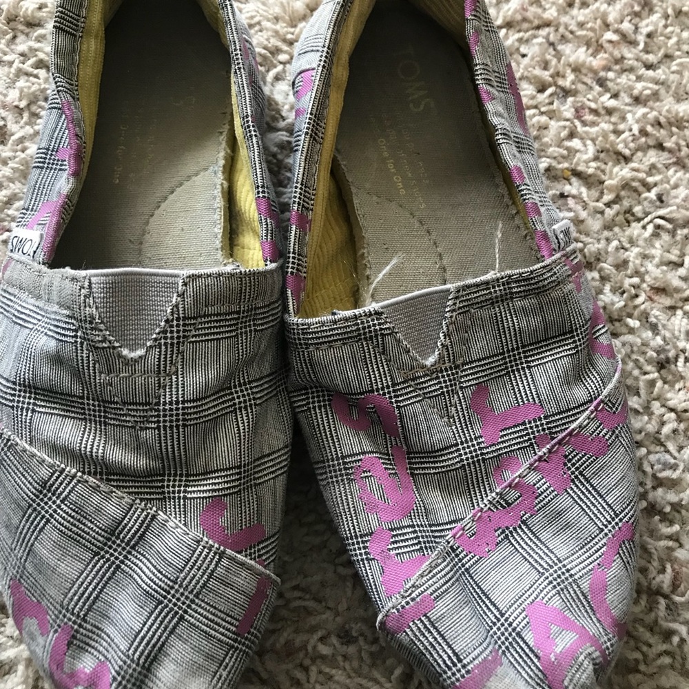 TOMS